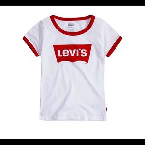 a white and red levi shirt size xl